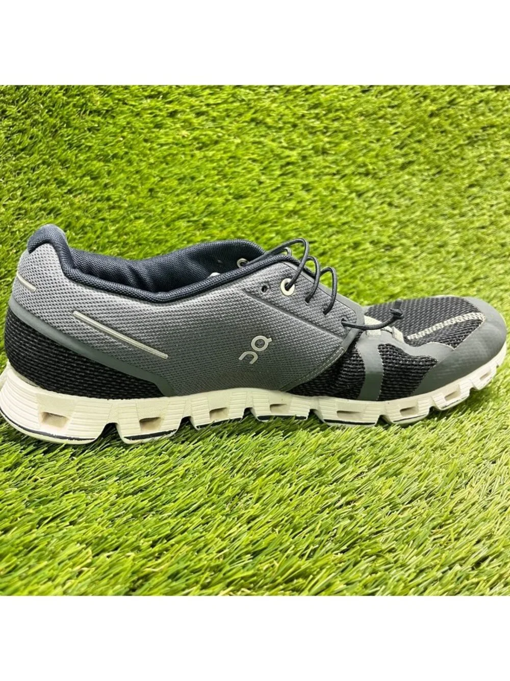 On Cloud Mens Size 11.5 Blue Navy Gray Athletic Running Walking Shoes Sneakers